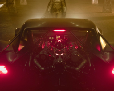 The Batman Movie: First Look at The New Batmobile Revealed!