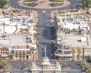Chilling Aerial Photos of Disney World Show an Empty Magic Kingdom