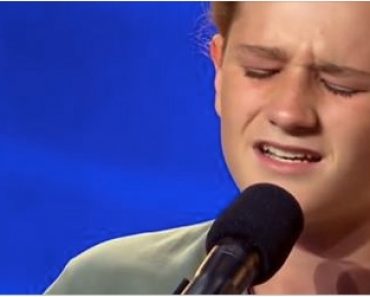 Brave 14-Yr-Old’s Touching Song To His Late Little Brother Has Judges In Tears