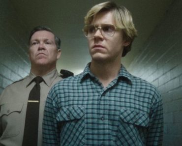 Dahmer Netflix Show Has Viewers Unable to Finish First Episode: ‘It Literally Made My Skin Crawl’