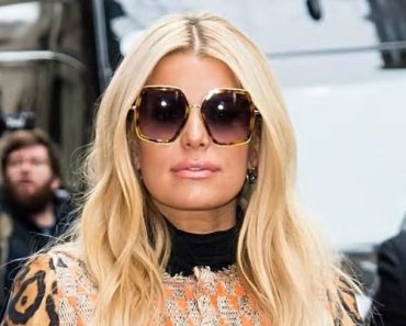 Jessica Simpson’s Fans Concerned As They Believe Singer ‘Can Barely Speak’ In Latest Video